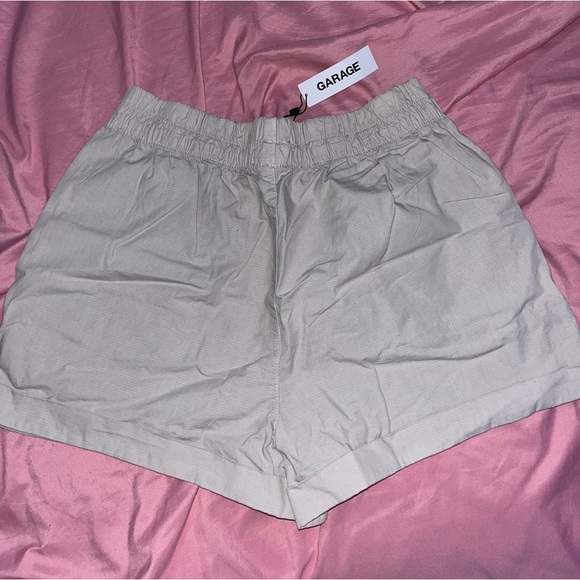 super cute shorts - Picture 2 of 4